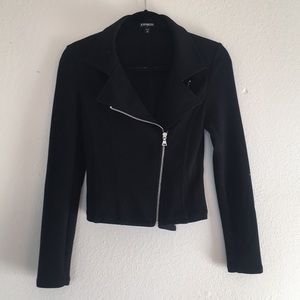 Form fitting blazer